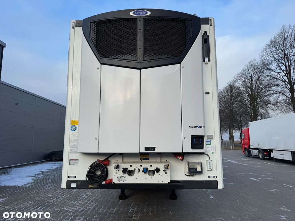 Krone Hakowa, Carrier Vector HE19, Nowe opony!! - 4