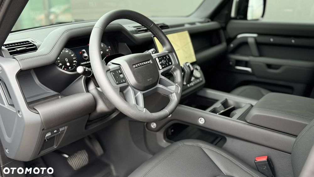 Land Rover Defender 3.0 D250 mHEV X-Dynamic SE - 8