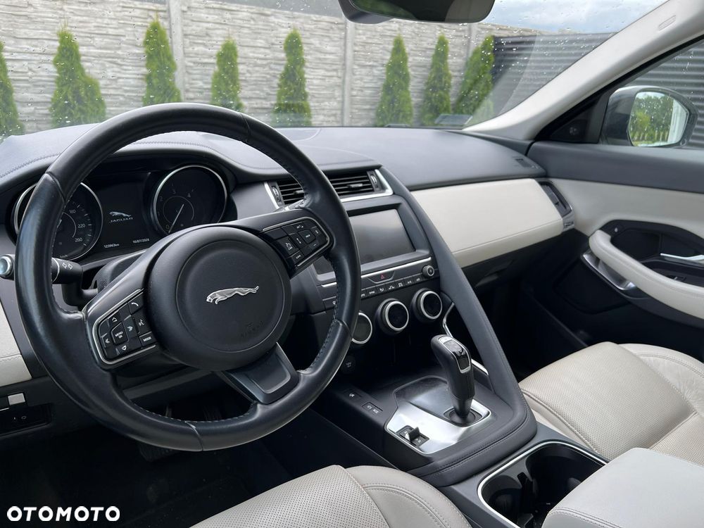 Jaguar E-Pace 2.0 i4D AWD S - 4