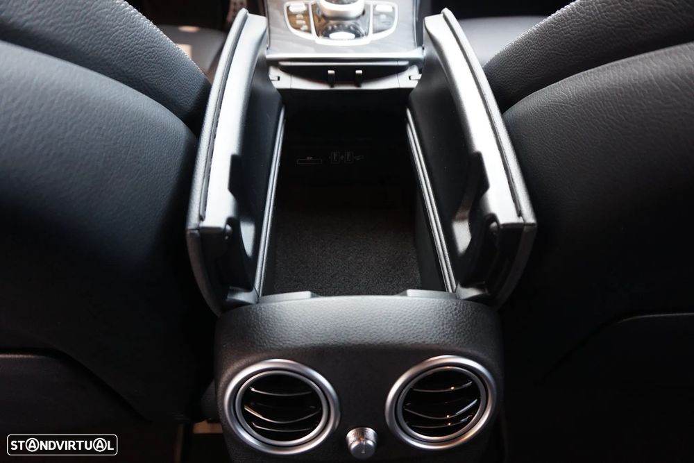 Mercedes-Benz C 300 de AMG Line - 28