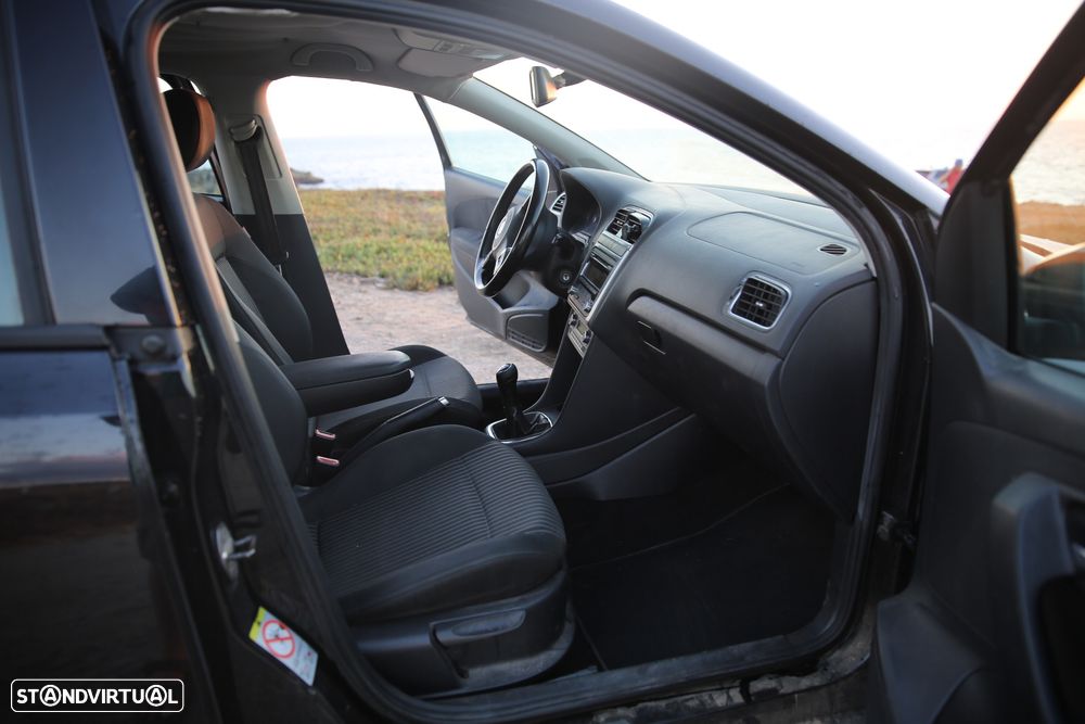VW Polo 1.6 TDI Confortline - 4