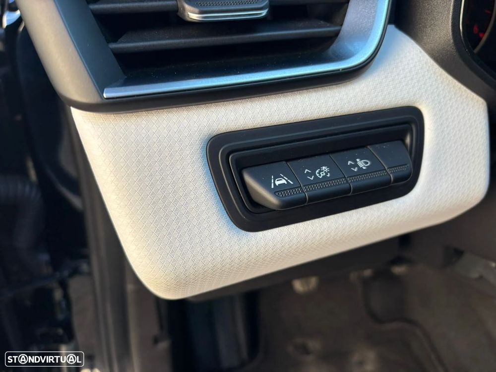 Renault Clio 1.5 Blue dCi Evolution - 17