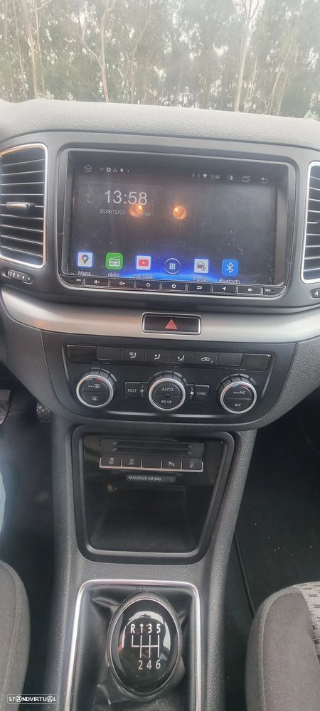 VW Sharan - 3