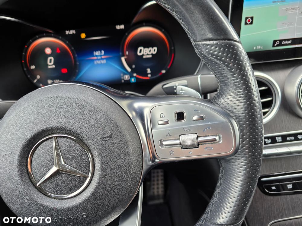 Mercedes-Benz GLC 220 d 4-Matic - 29