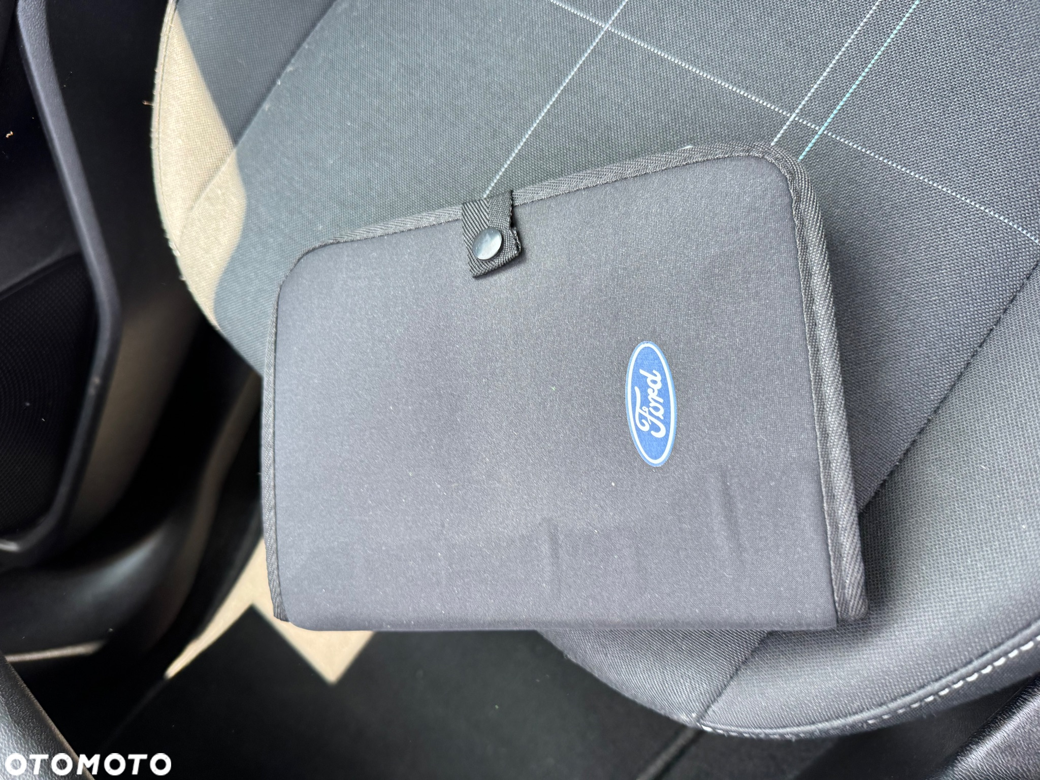 Ford Fiesta 1.1 S&S COOL&CONNECT - 21