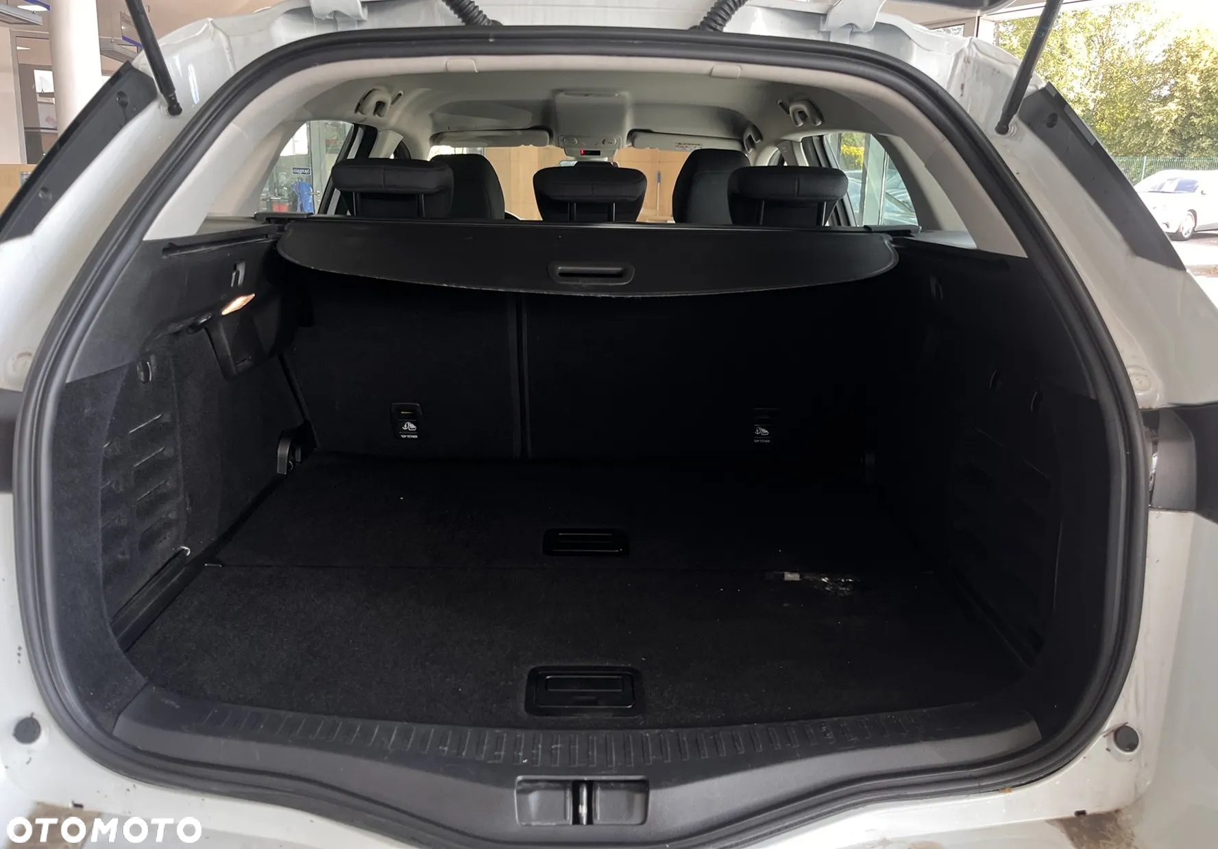 Renault Megane BLUE dCi 115 INTENS - 25