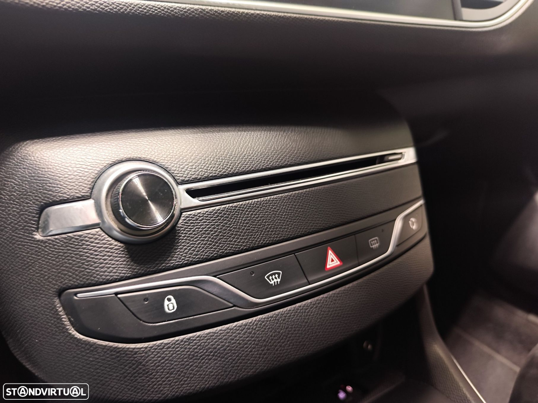 Peugeot 308 SW e-HDi FAP 115 Stop&Start Allure - 21