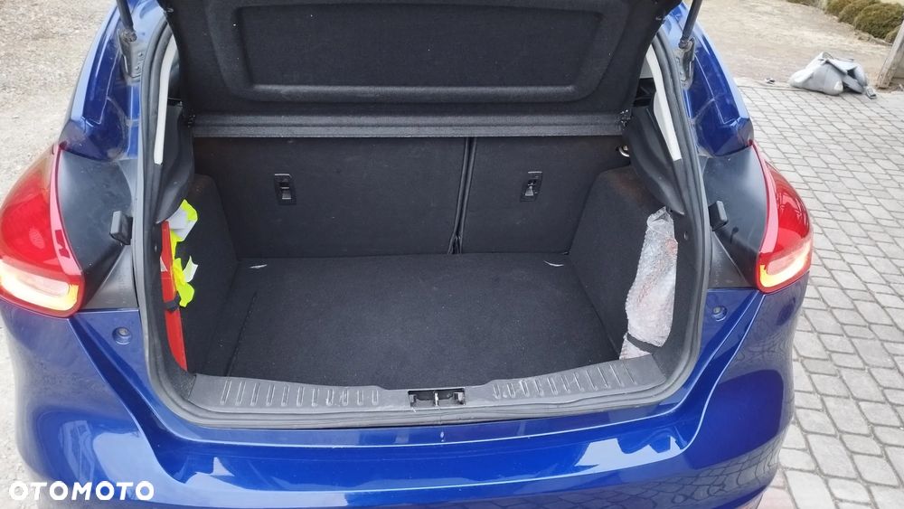 Ford Focus 1.0 EcoBoost Titanium - 16