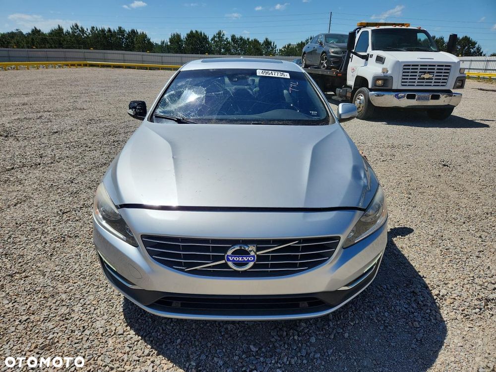 Volvo S60 - 6