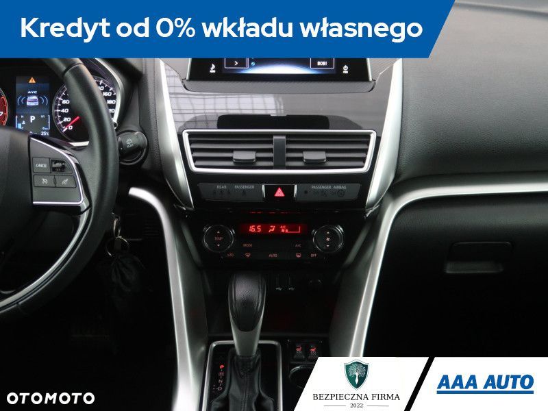 Mitsubishi Eclipse Cross - 14
