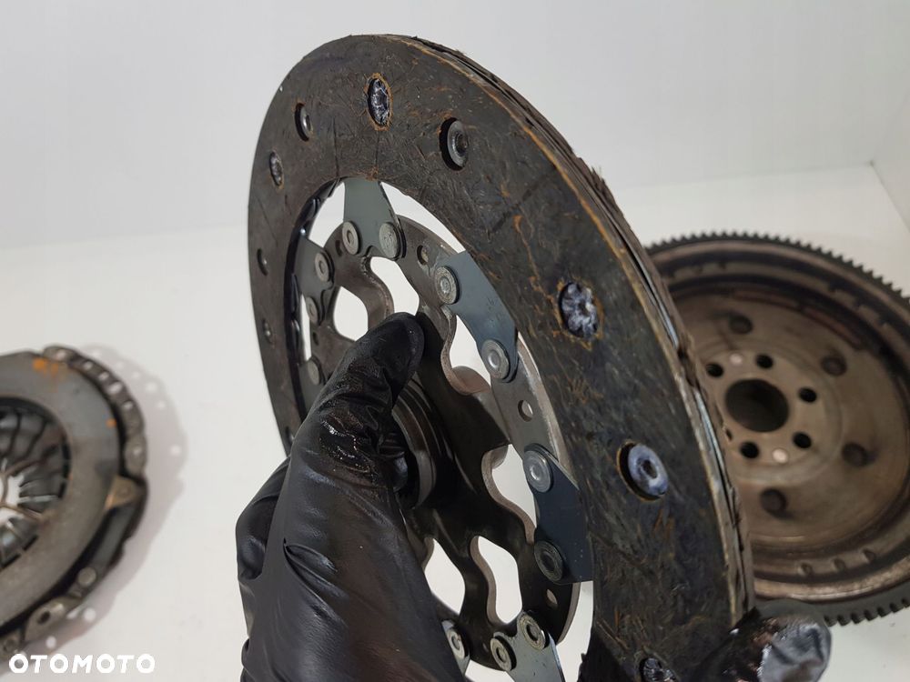 koło dwumasowe 7512693 bmw e46 2.0b - 7