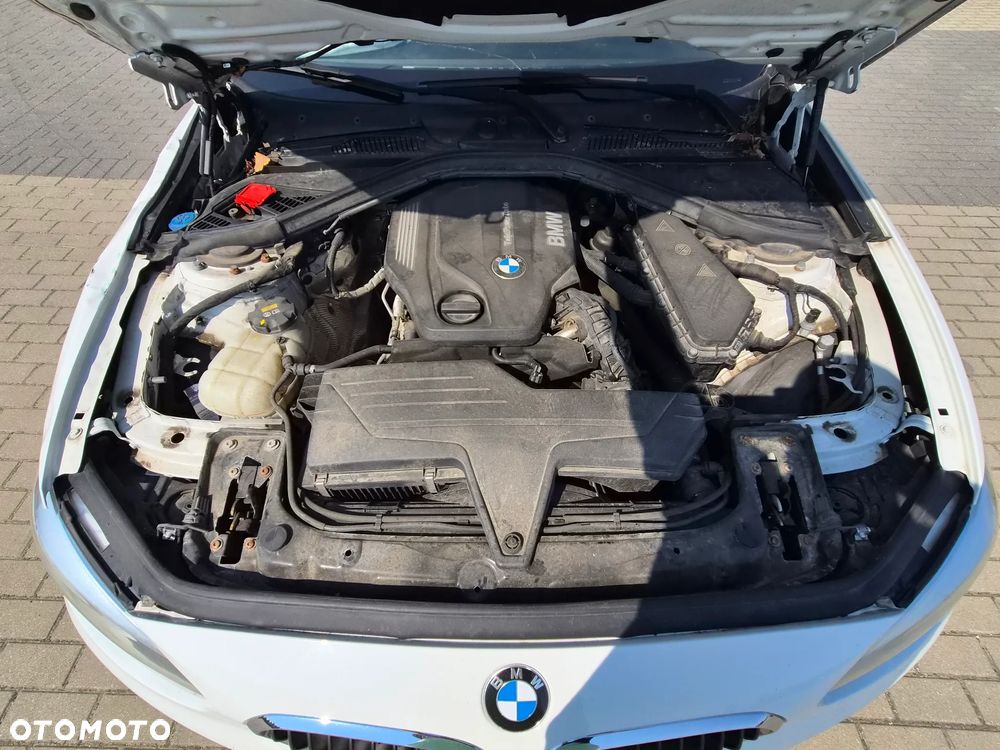 BMW Seria 1 120d Edition Metropolitan - 13