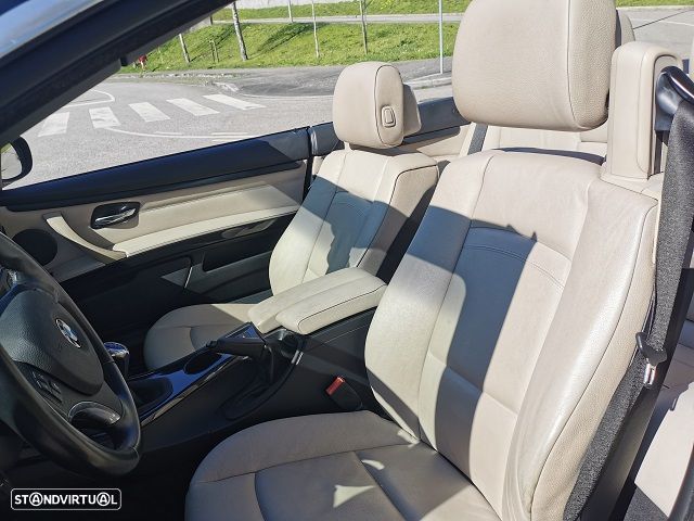 BMW 320 d Cabrio - 15