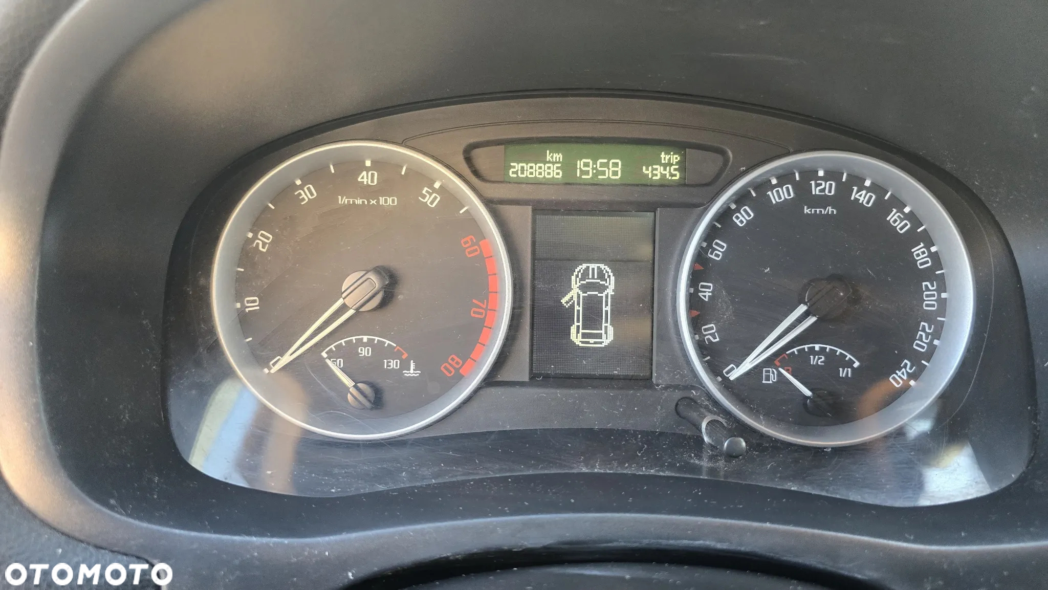 Skoda Roomster 1.6 16V - 10