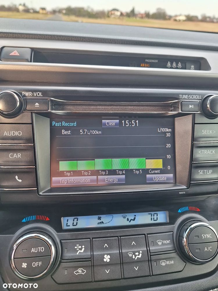 Toyota RAV4 - 17