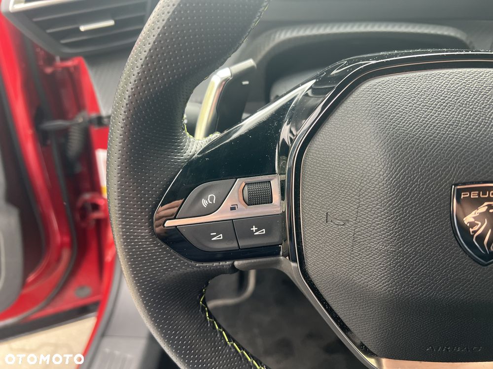 Peugeot 2008 BlueHDi 130 GT S&S EAT8 - 14