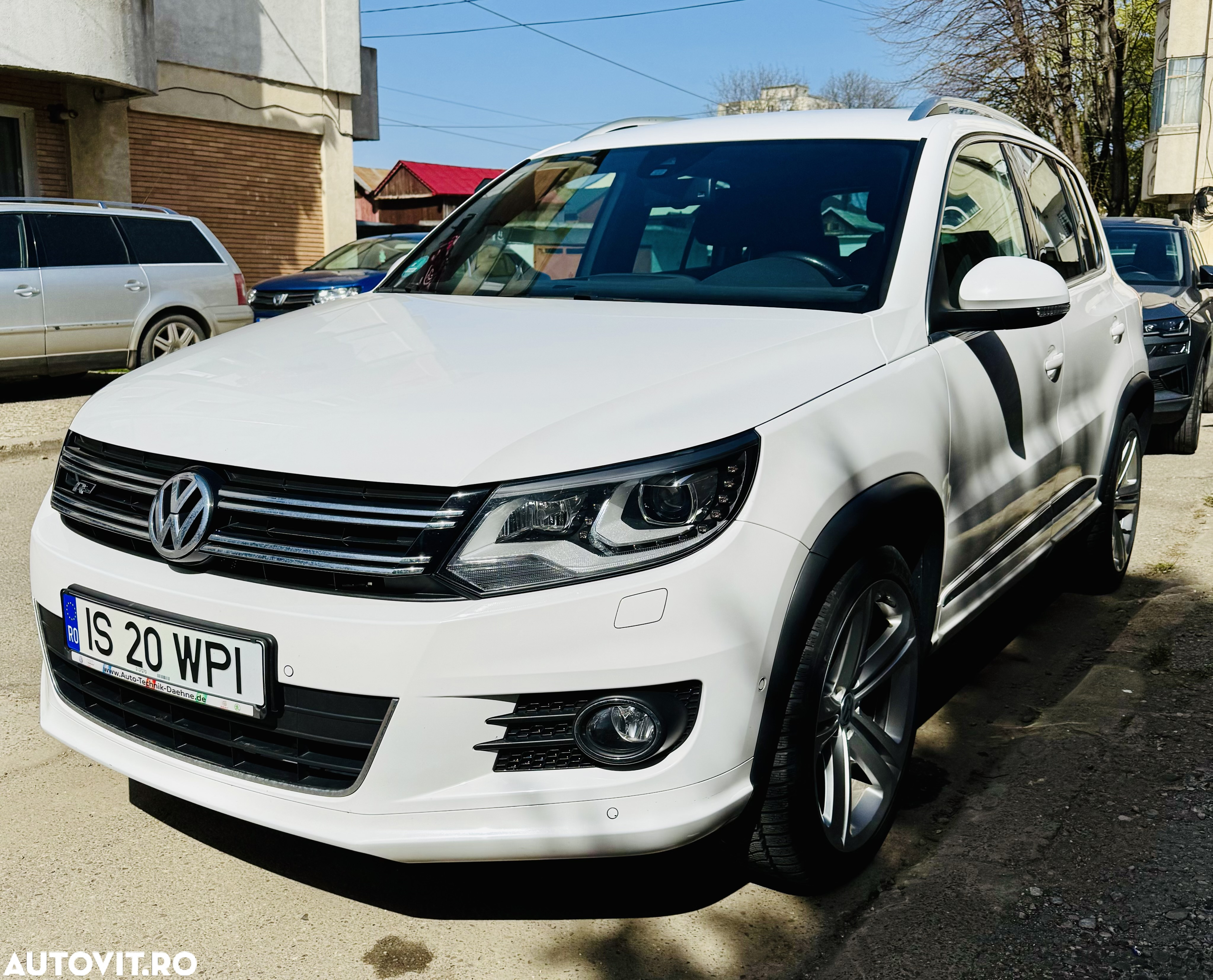 Volkswagen Tiguan 2.0 TDI DPF 4Motion BlueMotion Technology DSG Cup Sport & Style - 2