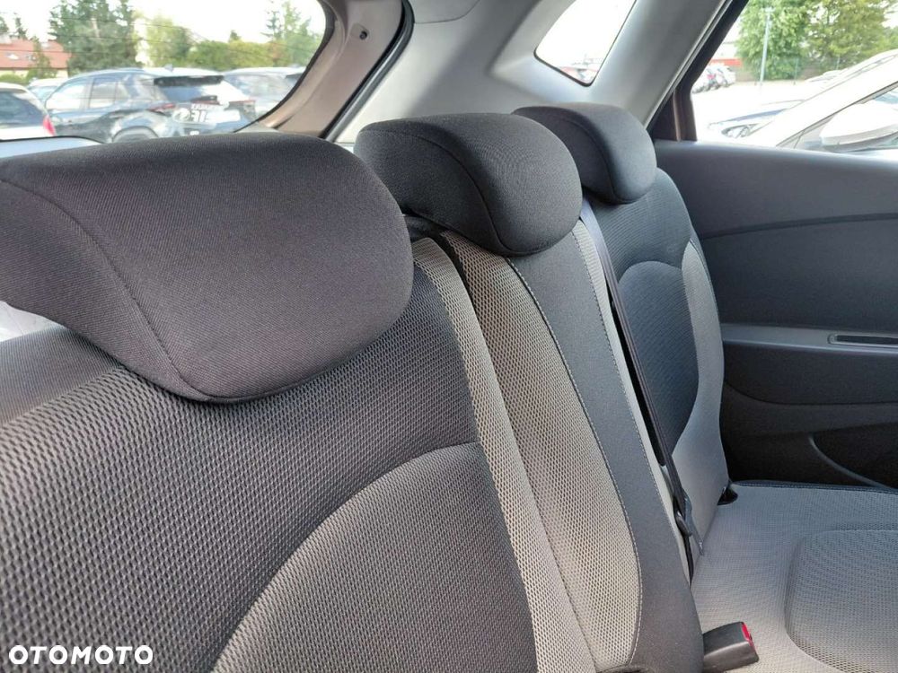 Renault Captur - 16
