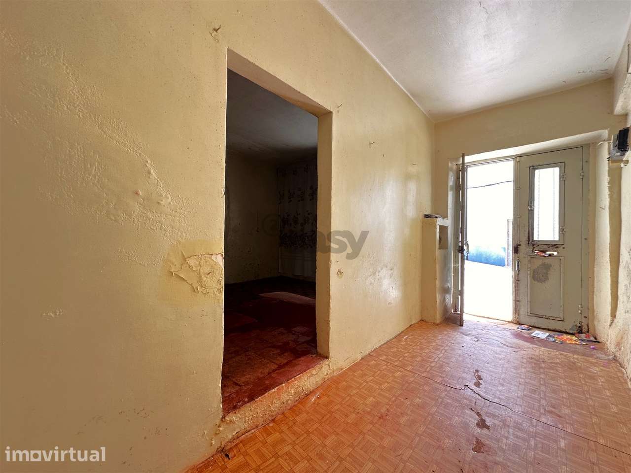 Moradia T2 com Logradouro e Poço no Centro Histórico de Borba| Projeto - Grande imagem: 3/25