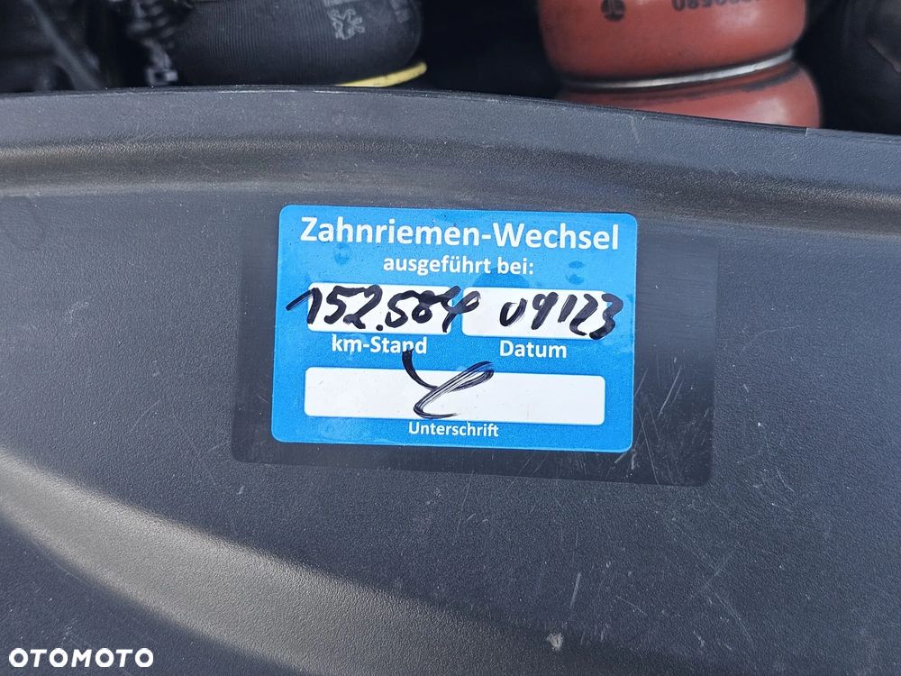 Peugeot 2008 e-HDi FAP 115 STOP & START Allure - 13