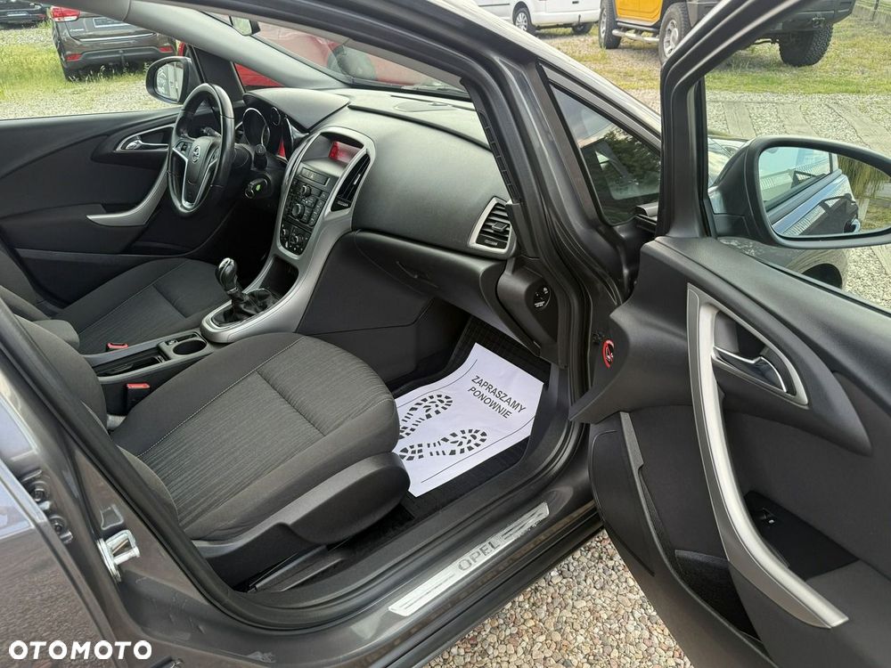 Opel Astra - 25