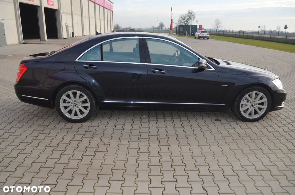 Mercedes-Benz Klasa S 350 CDI 4Matic DPF 7G-TRONIC BlueEFFICIENCY - 7