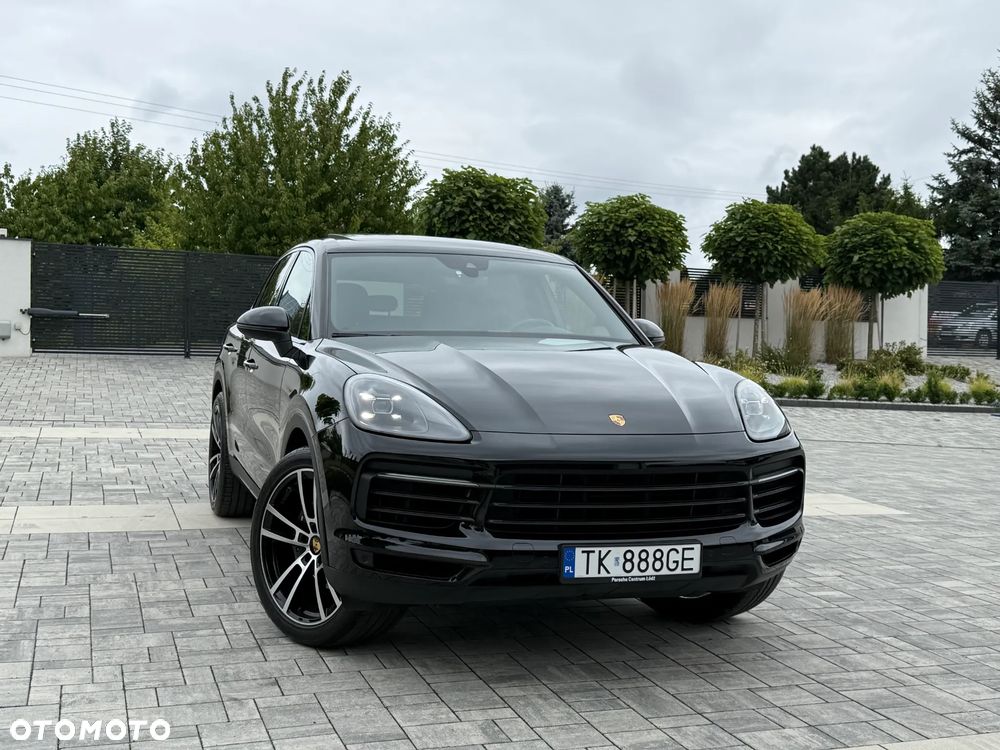 Porsche Cayenne - 4