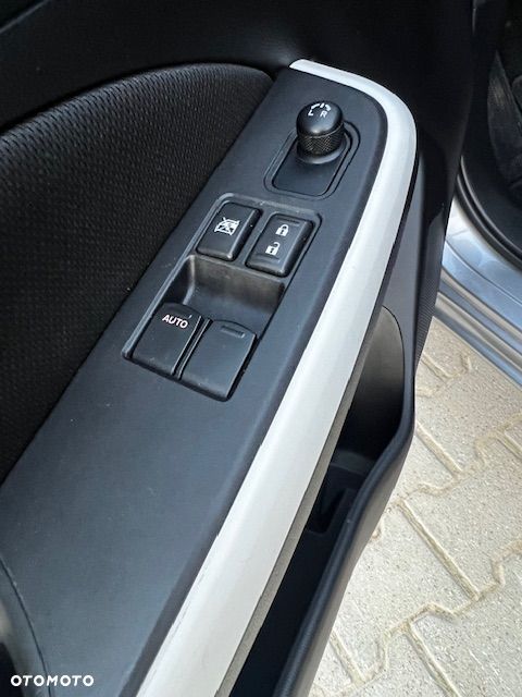 Suzuki Swift 1.2 Dualjet SHVS Premium Plus - 10