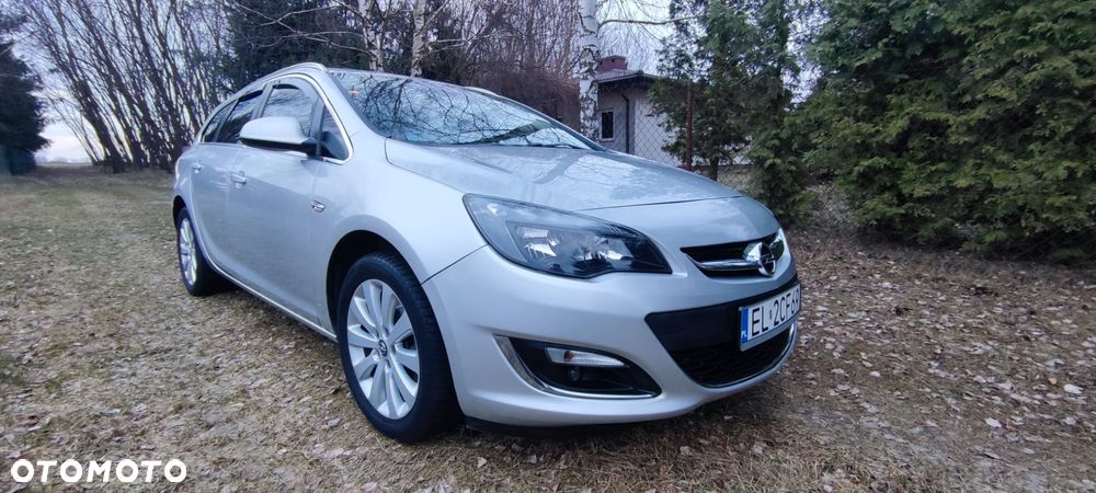Opel Astra 1.6 CDTI DPF ecoFLEX TourerStart/Stop Edition - 9