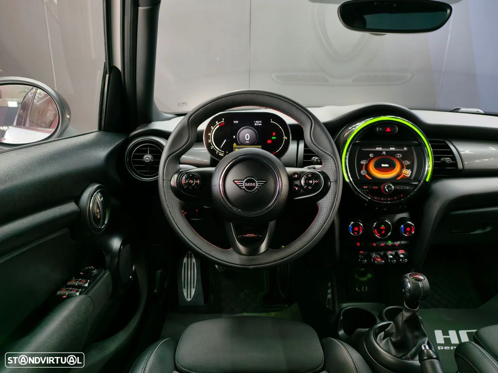 MINI 5 Portas Cooper D - 25