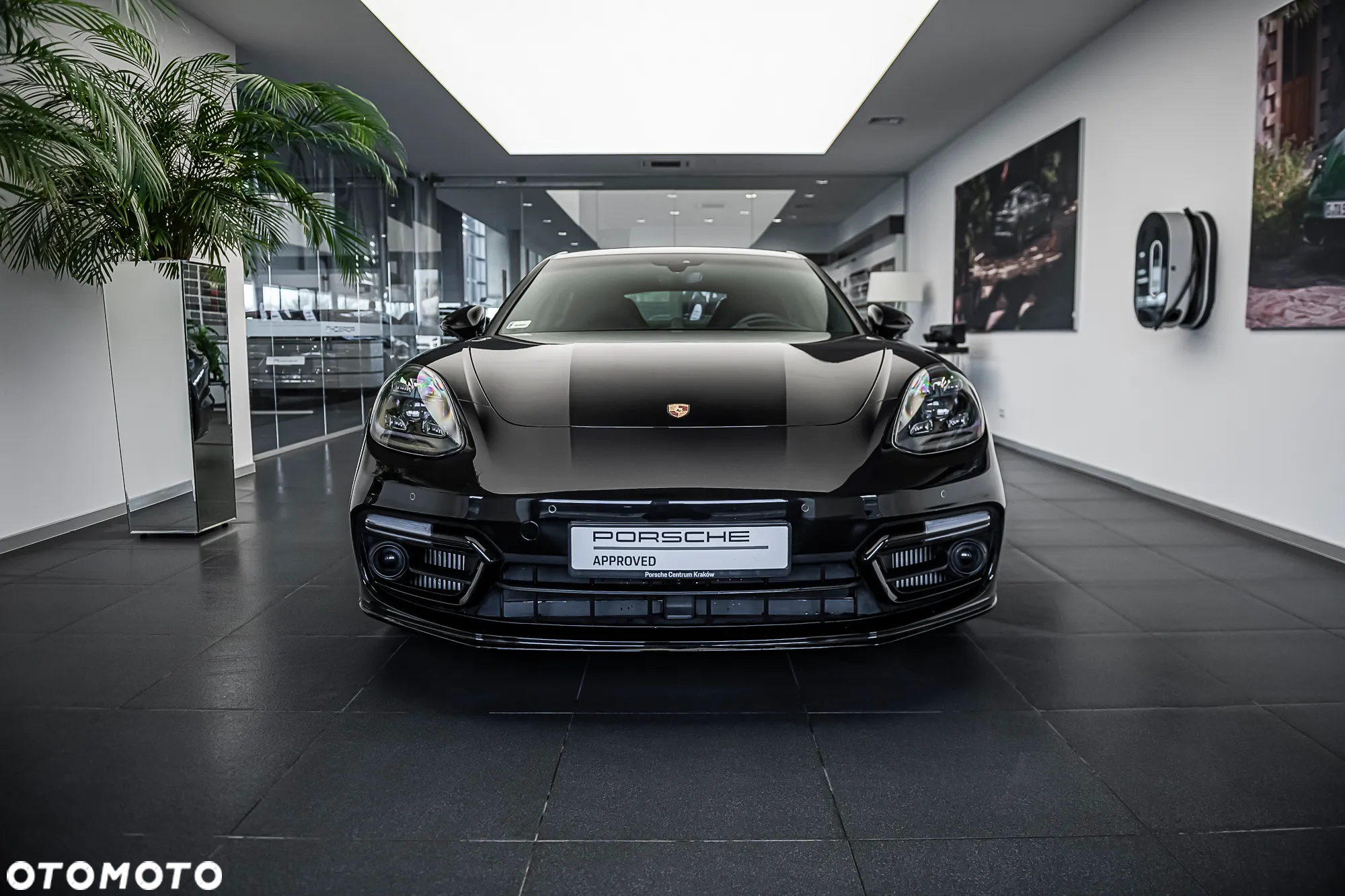 Porsche Panamera - 8