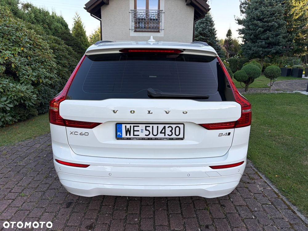 Volvo XC 60 B4 D AWD Inscription - 11