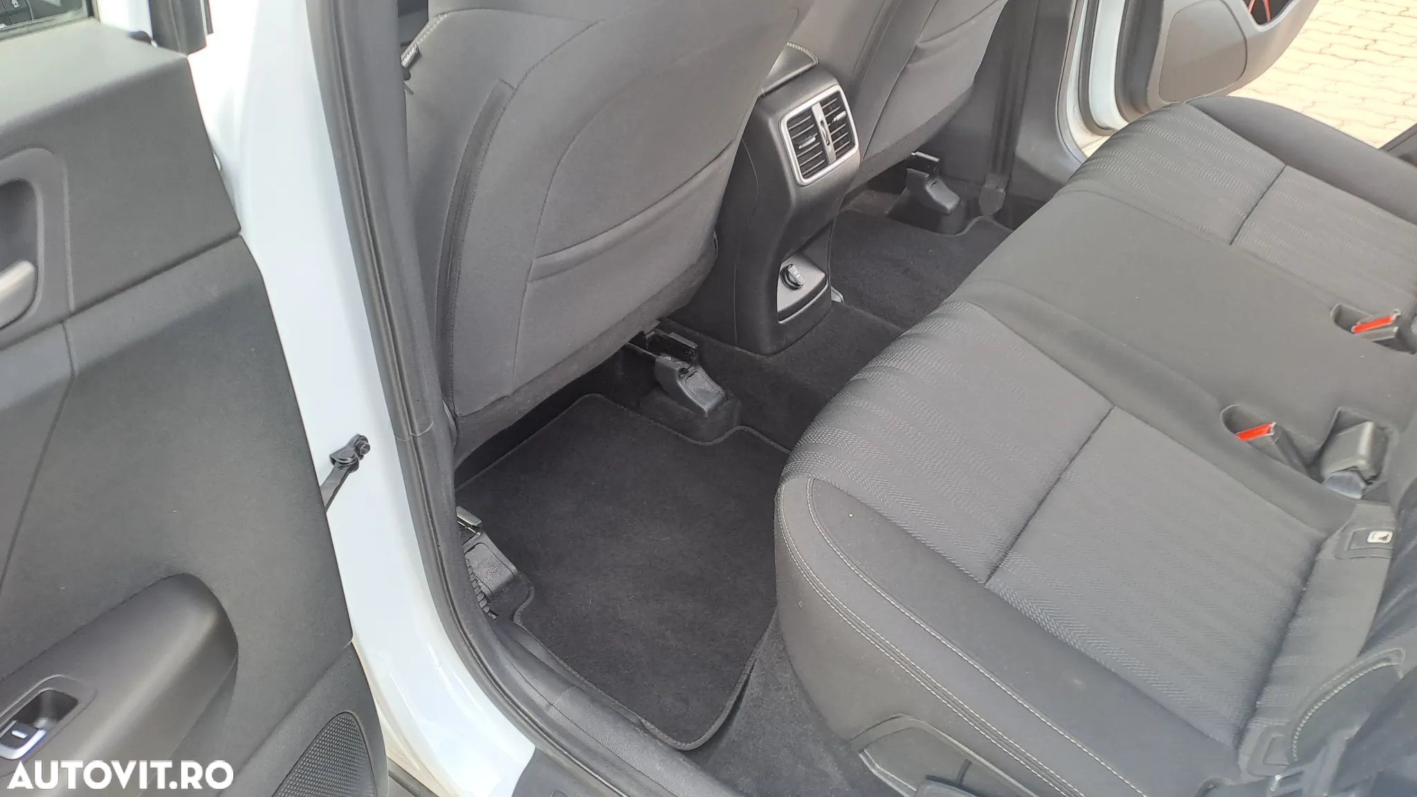 Kia Sportage - 26