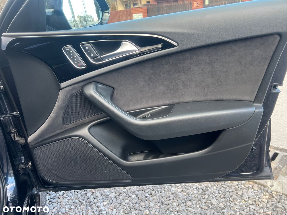 Audi A6 Avant 2.0 TDI quattro S tronic - 31