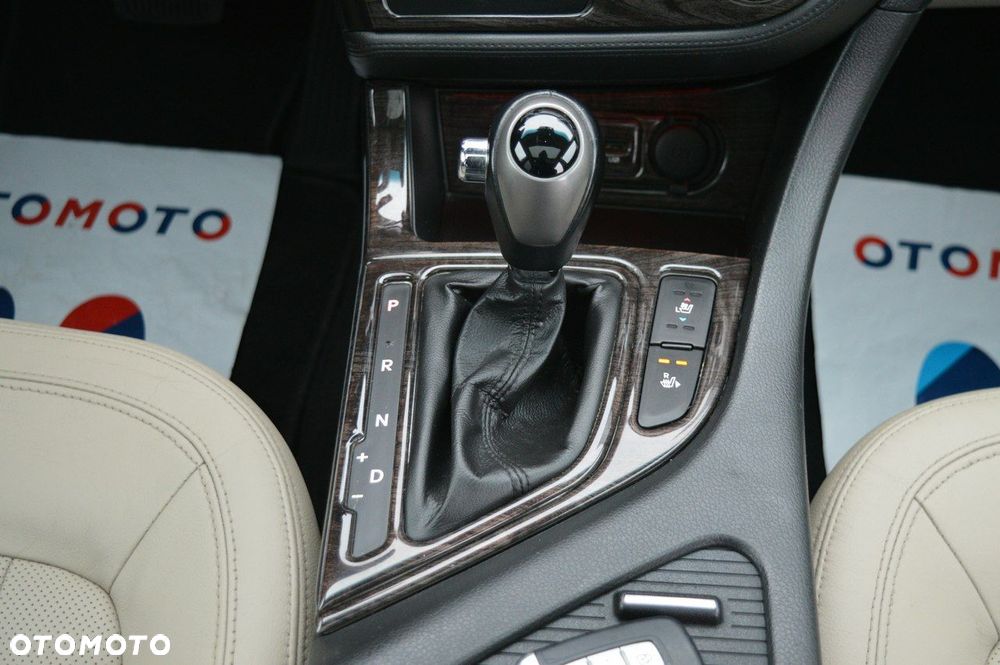 Kia Optima 2.0 Hybrid XL - 24