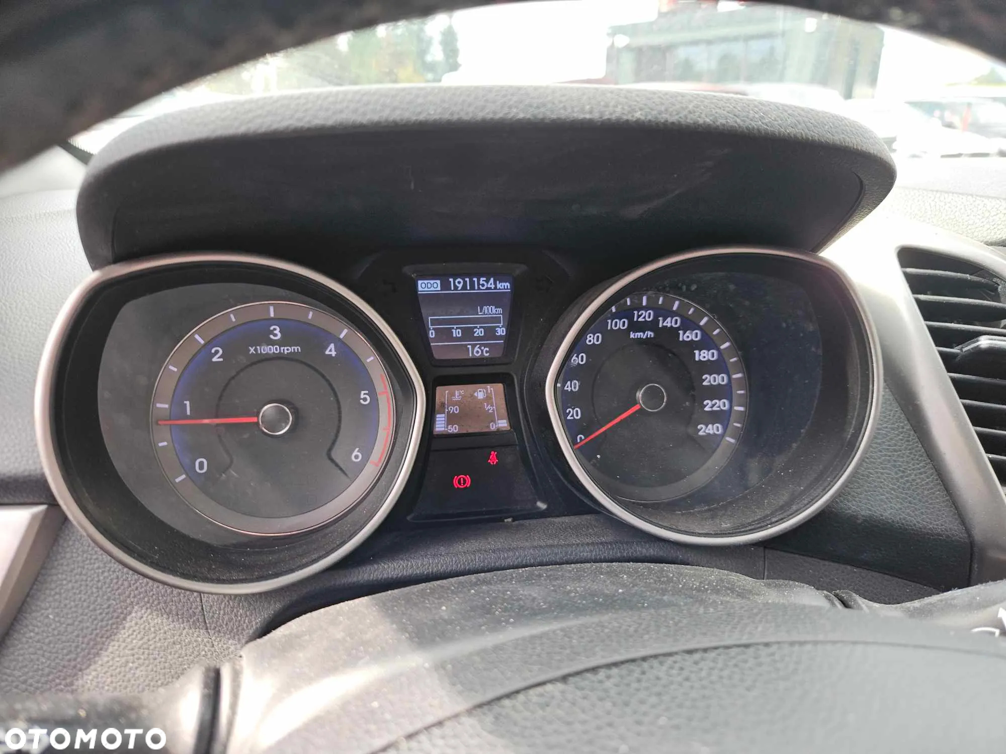 Hyundai i30 1.6 CRDi BlueDrive Premium - 11