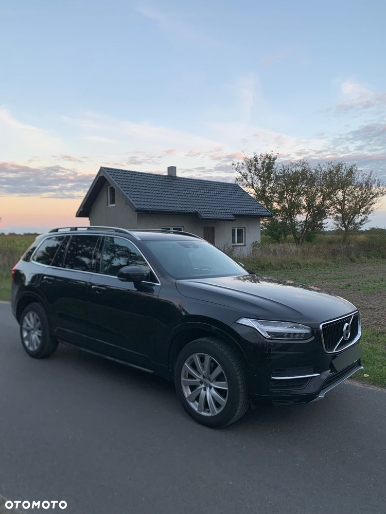 Volvo XC 90 - 8