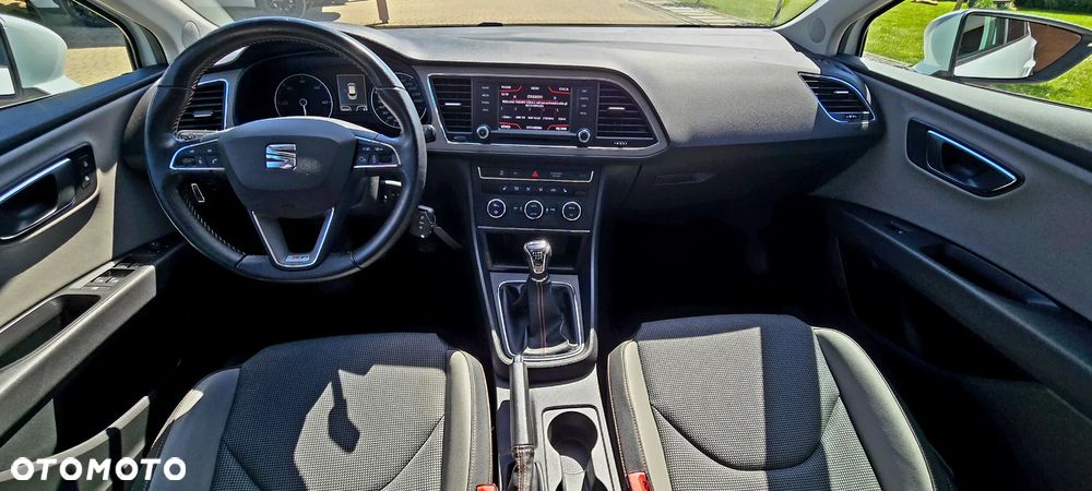 Seat Leon Sportstourer 2.0 TDI Start&Stop 4Drive X-Perience - 19