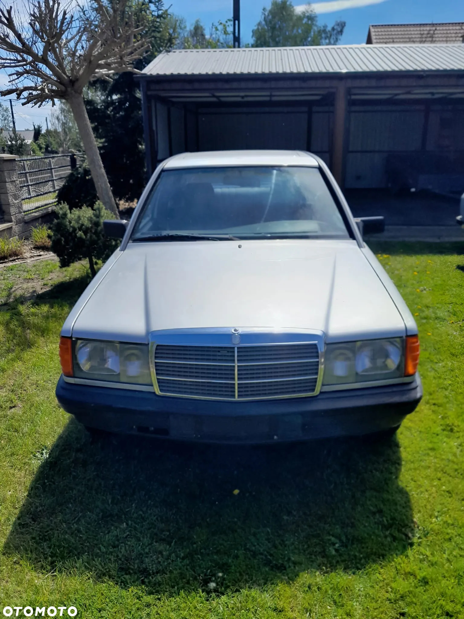 Mercedes-Benz W201 (190) - 28