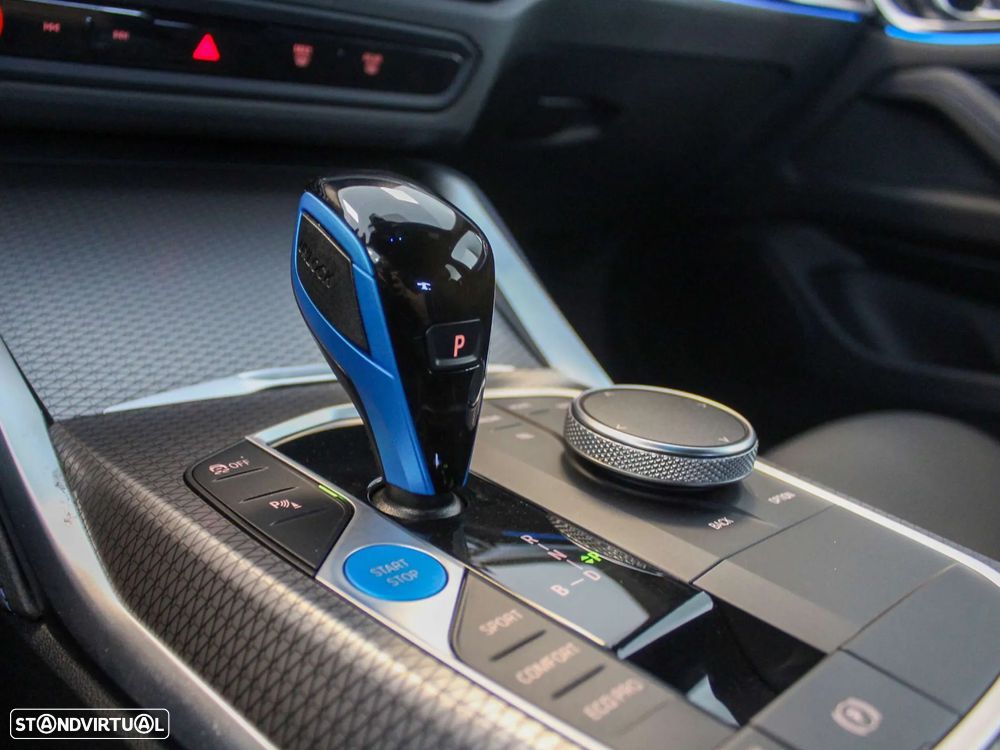 BMW i4 eDrive40 Pack Desportivo M Pro - 11
