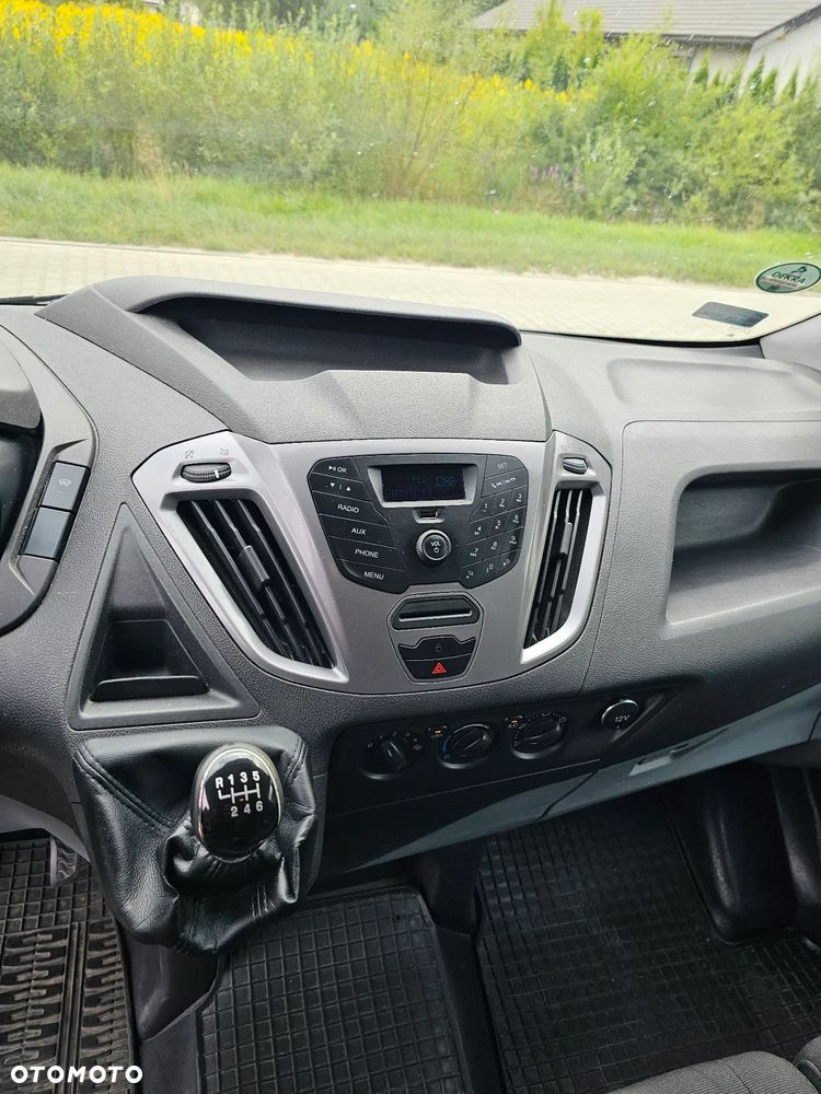 Ford Transit custom - 17