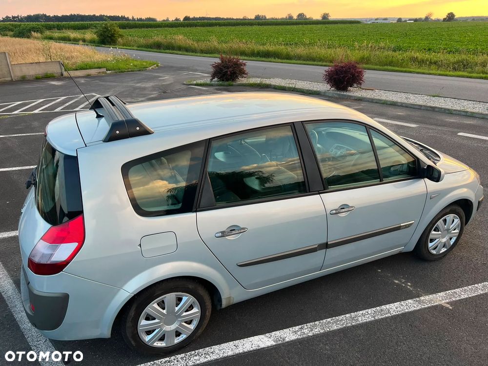Renault Scenic 1.9 dCi Avantage - 16