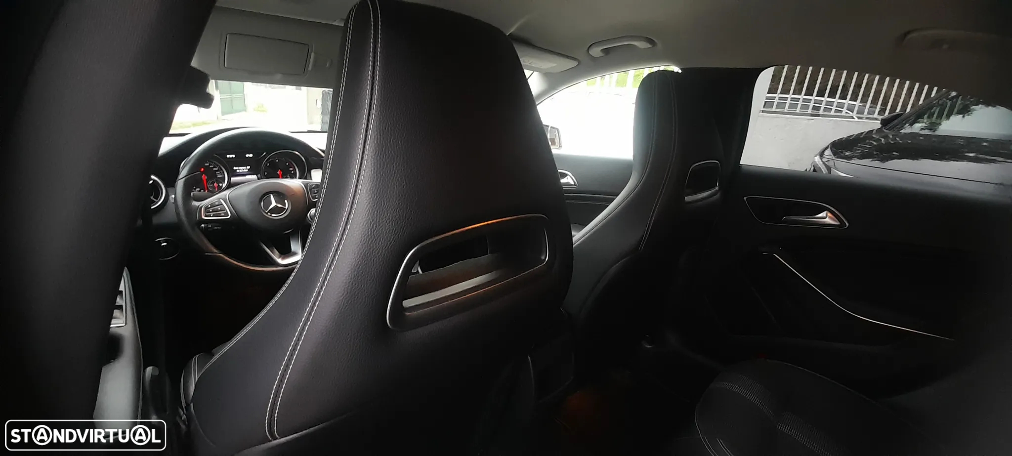 Mercedes-Benz CLA 180 d Peak Edition - 30
