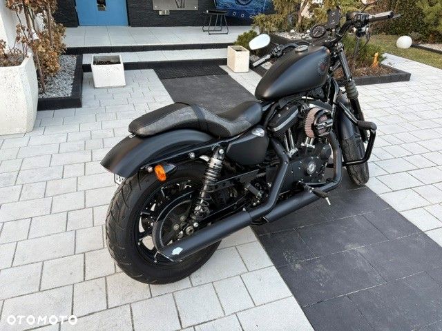 Harley-Davidson Sportster Iron 883 - 10