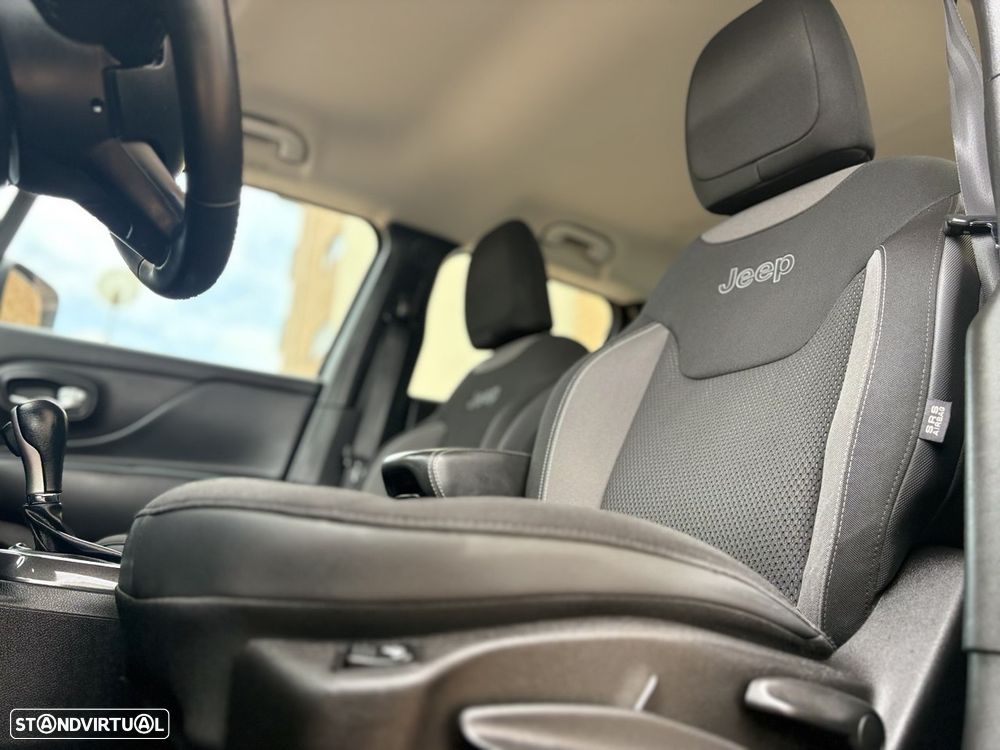 Jeep Renegade 1.3 TG Limited - 13