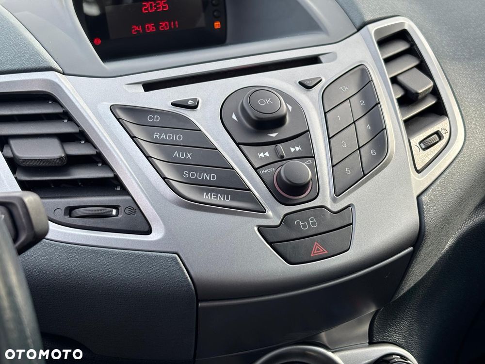 Ford Fiesta 1.25 Gold X EU5 - 30