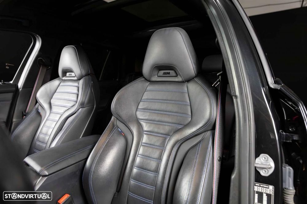 BMW 330 e Pack M Auto - 41