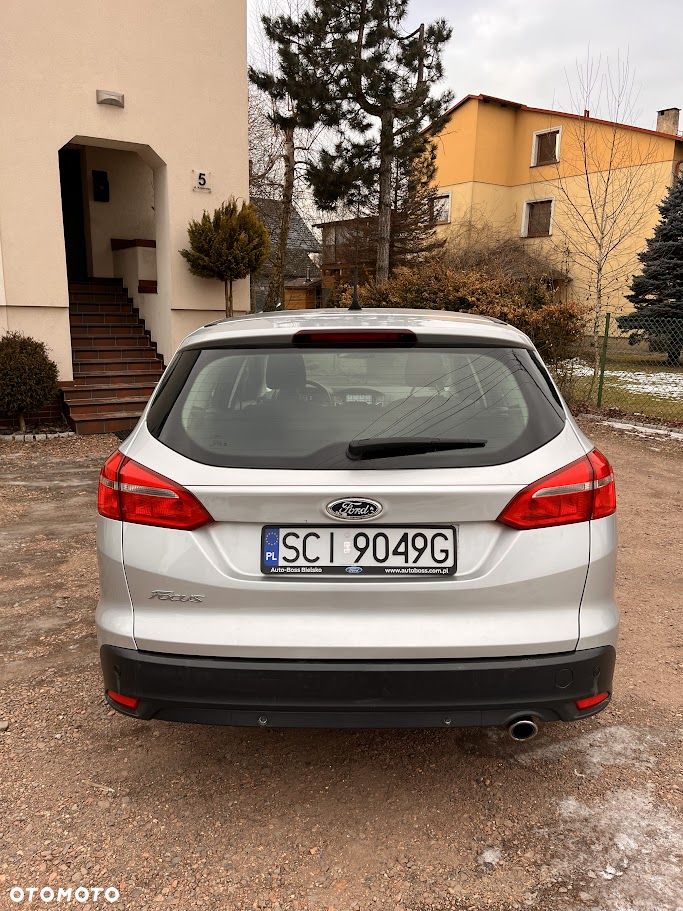 Ford Focus SW 2.0 TDCi Trend ASS PowerShift - 11