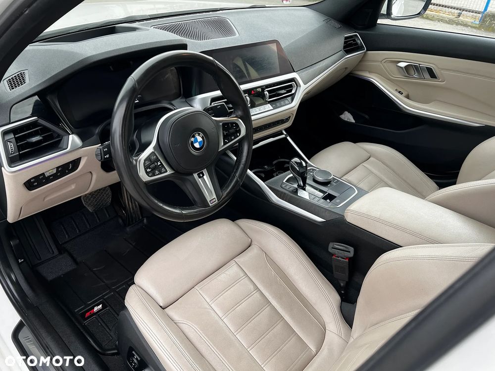 BMW Seria 3 320d xDrive Sport Line Shadow sport - 22