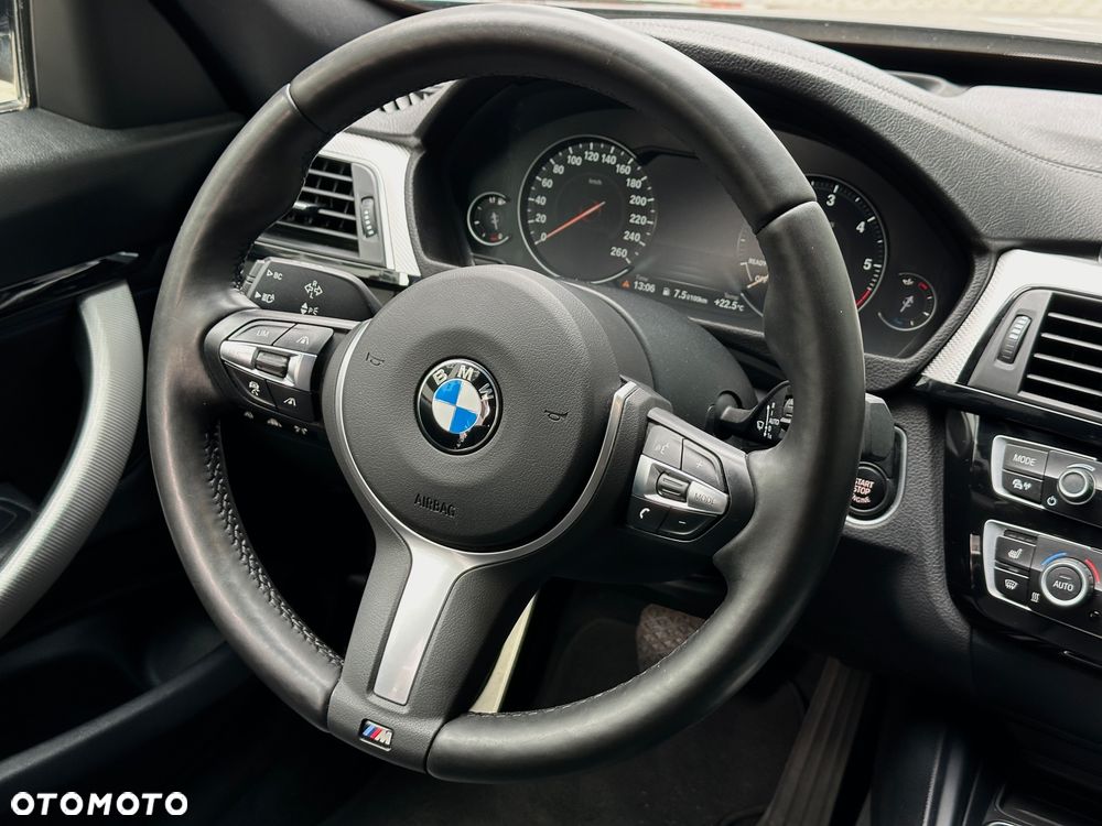 BMW 3GT 320d xDrive M Sport - 12